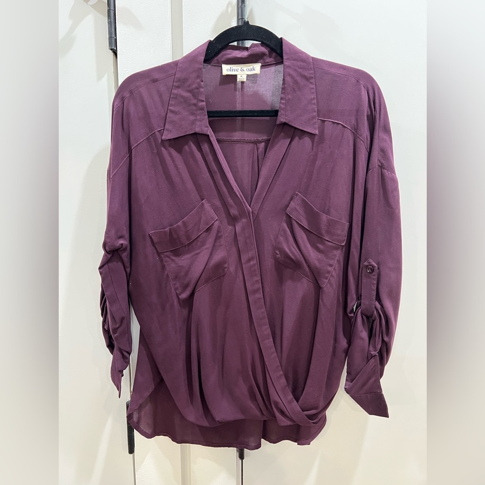 Olive & Oak drapey blouse